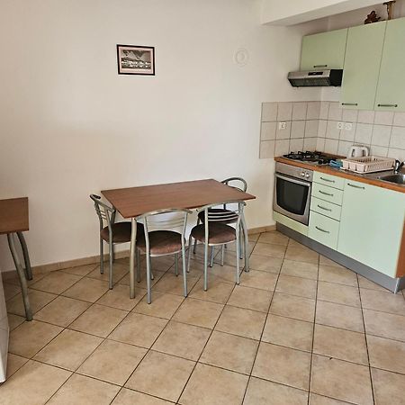 Apartmani Maria Preko Εξωτερικό φωτογραφία