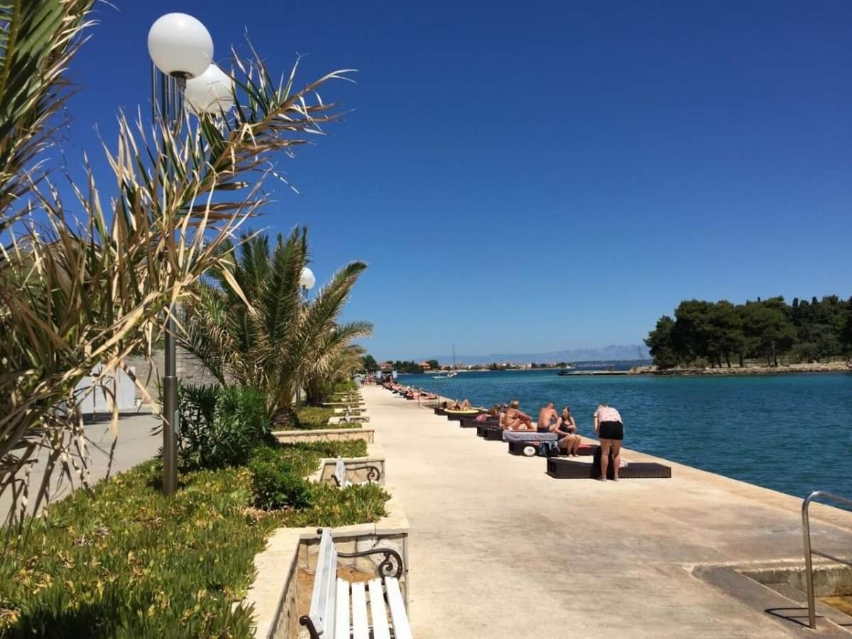 Apartmani Maria Preko Εξωτερικό φωτογραφία